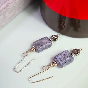 Silver Tone Vintage  Stone Earrings